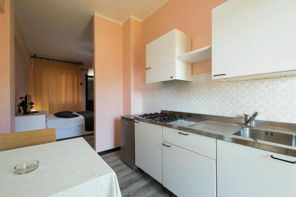 Residence Riviera Mare Пьетра-Лигуре Экстерьер фото
